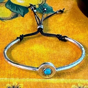 Gorgeous Vintage Lucky Brand Silver Bangle with Leather Tie and Turquoise Stone